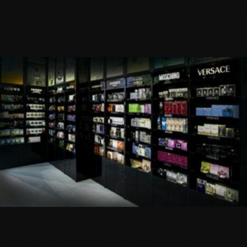 فروشگاه عطریات مردانه و زنانه سارینا